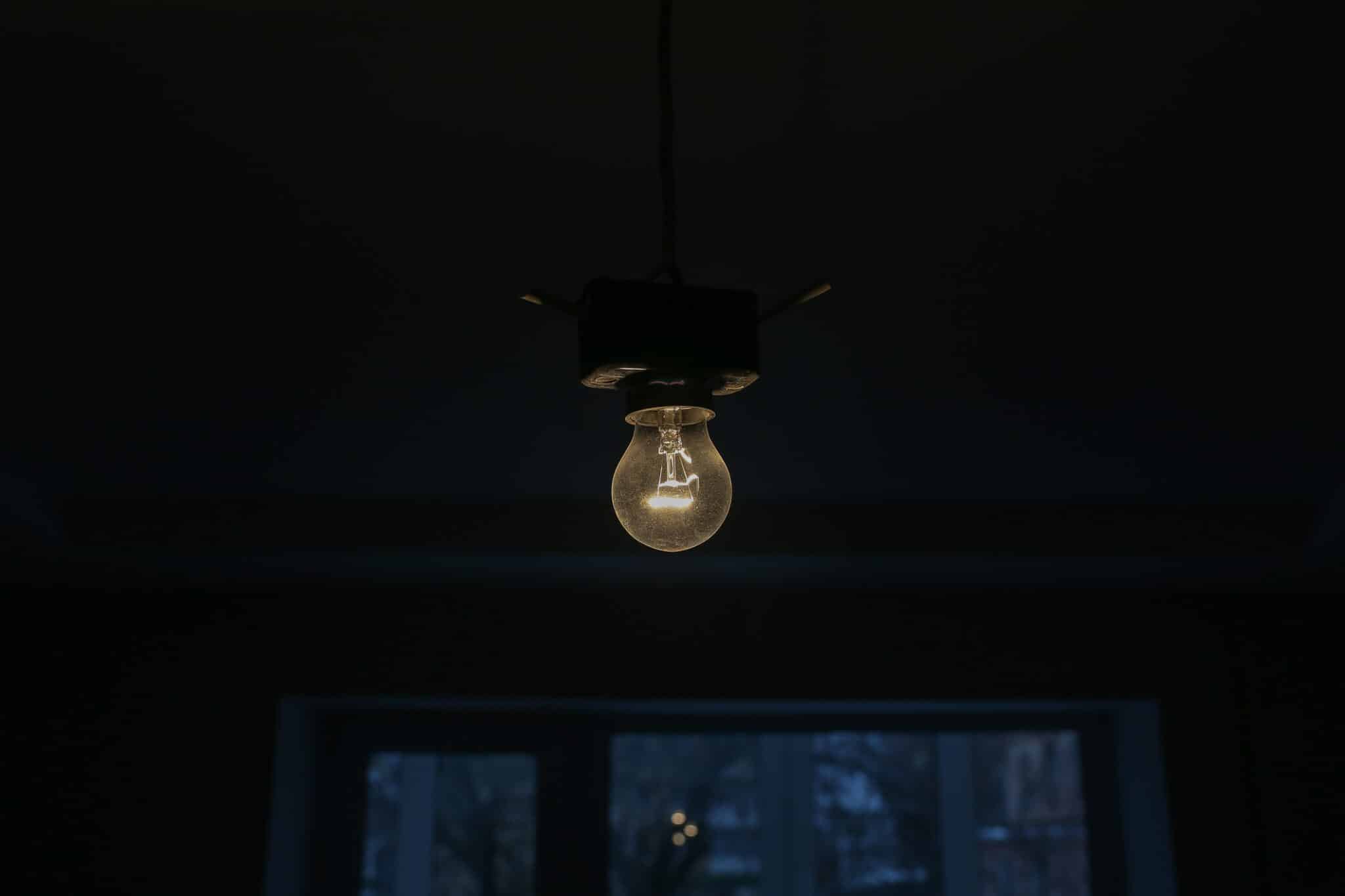 Dimming light bulb, Wiring System.