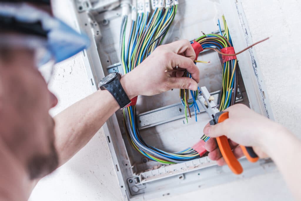 Right Electrician for Your Home Projects.